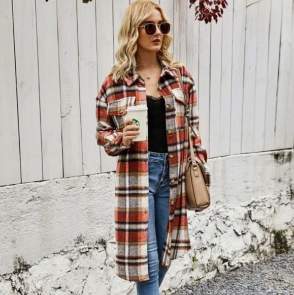 Long Plaid Sherpa Shackets